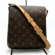 Pre-owned Canvas shoulder-bags Louis Vuitton Vintage , Brown , Dames