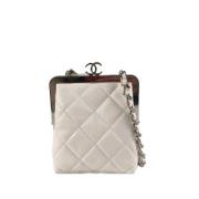 Pre-owned Leather shoulder-bags Chanel Vintage , White , Dames