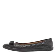 Pre-owned Leather flats Salvatore Ferragamo Pre-owned , Black , Dames