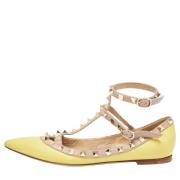 Pre-owned Leather flats Valentino Vintage , Yellow , Dames