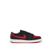 Zwarte Low QS 'Bred' Sneakers Jordan , Black , Heren