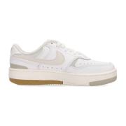 Gamma Force Women's Low Shoe White Nike , Beige , Dames