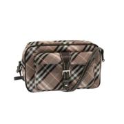 Pre-owned Nylon shoulder-bags Burberry Vintage , Pink , Dames