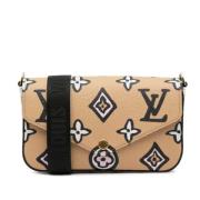 Pre-owned Canvas crossbody-bags Louis Vuitton Vintage , Brown , Dames