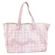 Pre-owned Fabric chanel-bags Chanel Vintage , Pink , Dames