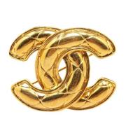 Pre-owned Metal brooches Chanel Vintage , Yellow , Dames