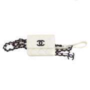 Pre-owned Leather crossbody-bags Chanel Vintage , White , Dames