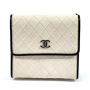 Pre-owned Leather wallets Chanel Vintage , White , Dames