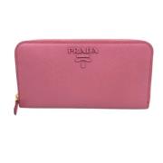 Pre-owned Leather wallets Prada Vintage , Pink , Dames