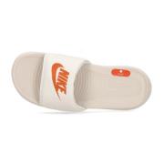 Comfortabele Rubberen Slippers met Textuur Voetbed Nike , White , Unis...