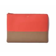 Pre-owned Leather clutches Celine Vintage , Red , Dames