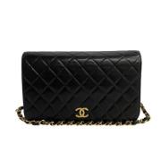 Pre-owned Leather crossbody-bags Chanel Vintage , Black , Dames