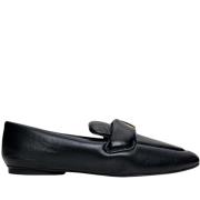 Zwarte Gesloten Loafers Dames Schoenen Carrano , Black , Dames