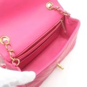 Pre-owned Leather chanel-bags Chanel Vintage , Pink , Dames