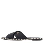 Pre-owned Canvas flats Chanel Vintage , Black , Dames