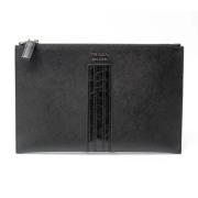 Pre-owned Leather clutches Prada Vintage , Black , Dames