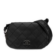 Pre-owned Leather crossbody-bags Chanel Vintage , Black , Dames