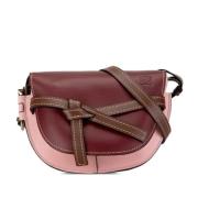 Pre-owned Leather shoulder-bags Loewe Pre-owned , Pink , Dames