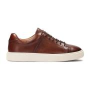 Bruine sneakers voor mannen op een witte zool Kazar , Brown , Heren