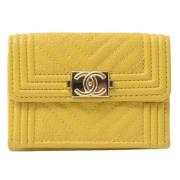 Pre-owned Leather wallets Chanel Vintage , Yellow , Dames