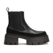 Zwarte chelsea boots op een verhoogde zool met reliëf Kazar , Black , ...