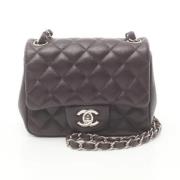 Pre-owned Leather chanel-bags Chanel Vintage , Purple , Dames