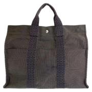 Pre-owned Canvas totes Hermès Vintage , Gray , Dames