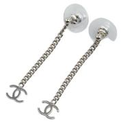 Pre-owned Metal earrings Chanel Vintage , Gray , Dames