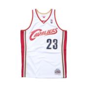 LeBron James Swingman Jersey Cleveland Cavaliers Mitchell & Ness , Whi...