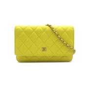 Pre-owned Fabric chanel-bags Chanel Vintage , Yellow , Dames