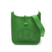 Pre-owned Leather shoulder-bags Hermès Vintage , Green , Dames