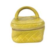 Pre-owned Leather chanel-bags Chanel Vintage , Yellow , Dames