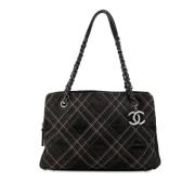 Pre-owned Suede totes Chanel Vintage , Gray , Dames