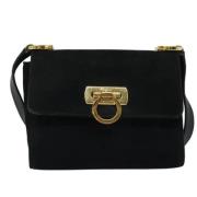 Pre-owned Suede crossbody-bags Salvatore Ferragamo Pre-owned , Black ,...