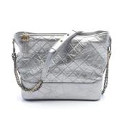 Pre-owned Leather shoulder-bags Chanel Vintage , Gray , Dames