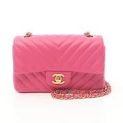 Pre-owned Leather shoulder-bags Chanel Vintage , Pink , Dames