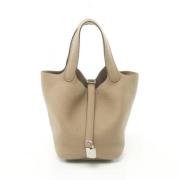 Pre-owned Leather handbags Hermès Vintage , Beige , Dames