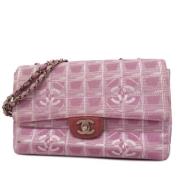 Pre-owned Nylon chanel-bags Chanel Vintage , Pink , Dames