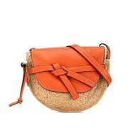 Pre-owned Raffia shoulder-bags Loewe Pre-owned , Beige , Dames