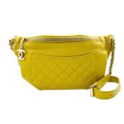 Pre-owned Leather chanel-bags Chanel Vintage , Yellow , Dames