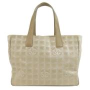 Pre-owned Nylon chanel-bags Chanel Vintage , Beige , Dames