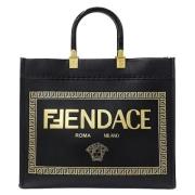 Pre-owned Leather fendi-bags Fendi Vintage , Black , Dames