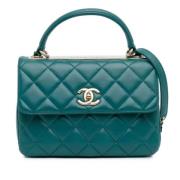 Pre-owned Leather handbags Chanel Vintage , Green , Dames