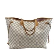 Pre-owned Leather shoulder-bags Louis Vuitton Vintage , White , Dames