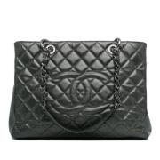 Pre-owned Leather totes Chanel Vintage , Gray , Dames