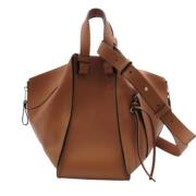 Pre-owned Leather shoulder-bags Loewe Pre-owned , Brown , Dames