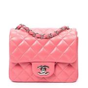 Pre-owned Leather shoulder-bags Chanel Vintage , Pink , Dames