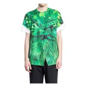 T-shirt met Grafische Print en Asymmetrische Zoom Comme des Garçons , ...