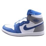 Retro High OG True Blue Sneakers Jordan , Blue , Unisex