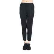 Stijlvolle Broek voor een Moderne Look Issey Miyake , Black , Dames